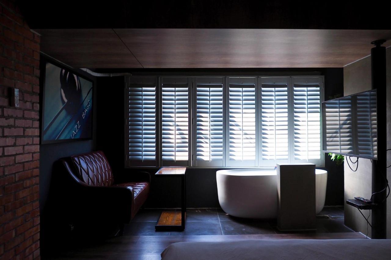 Pinhouse Bed & Breakfast Kaohsiung Luaran gambar