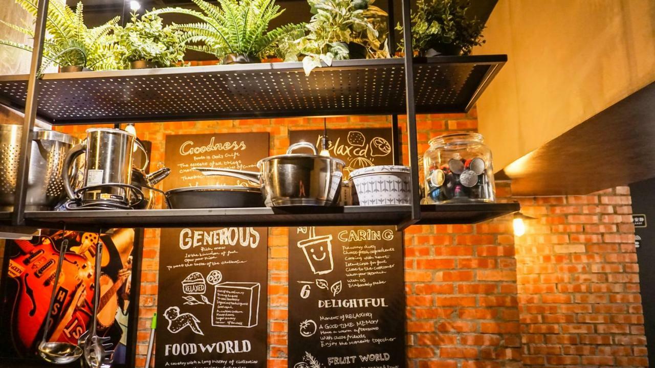 Pinhouse Bed & Breakfast Kaohsiung Luaran gambar